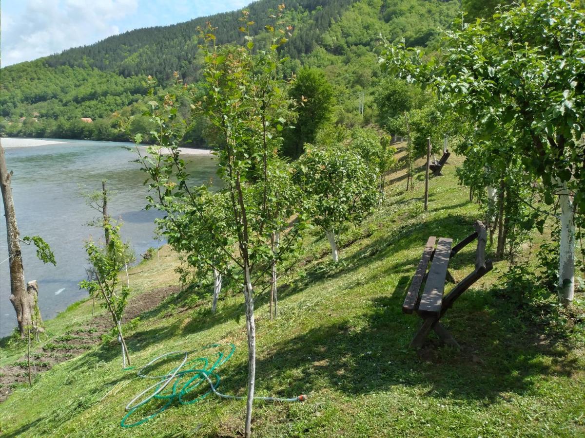 Bed and Breakfast Prenociste Na Drini Foca Exterior foto