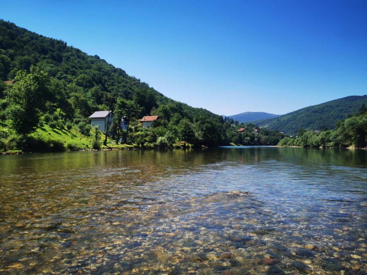 Bed and Breakfast Prenociste Na Drini Foca Exterior foto