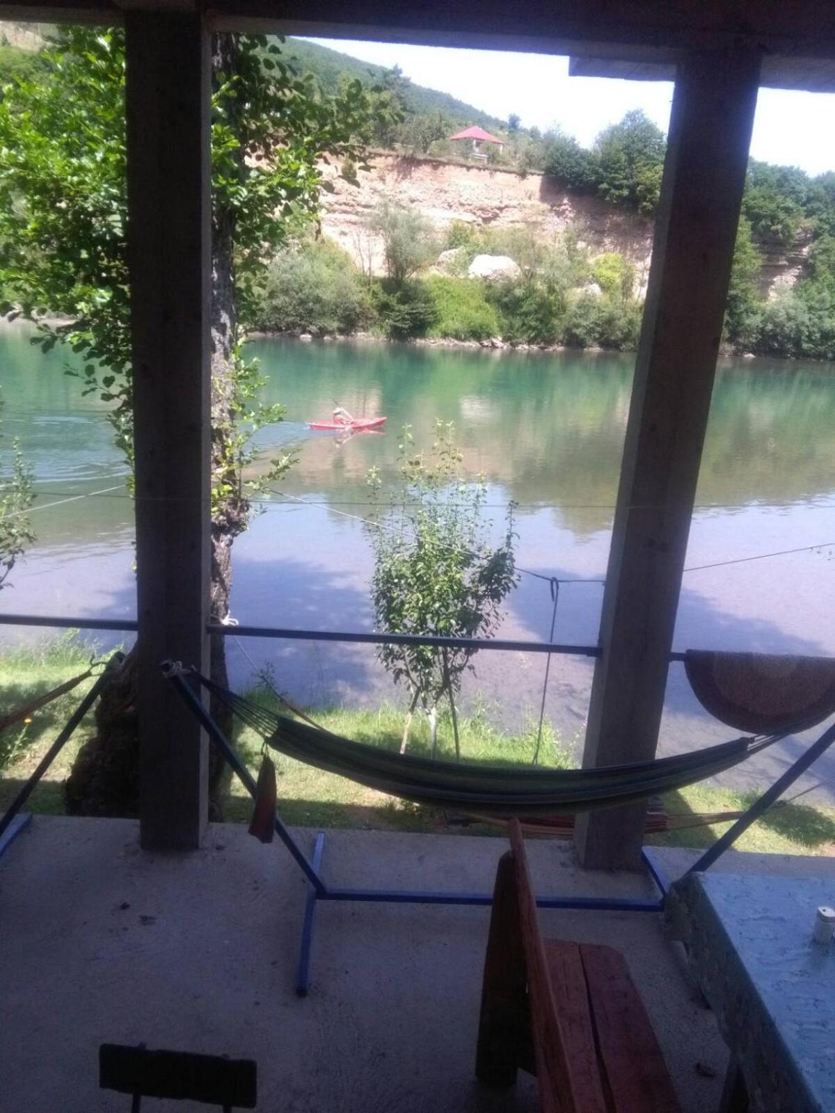 Bed and Breakfast Prenociste Na Drini Foca Exterior foto